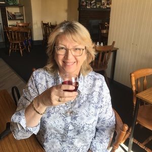 Meet your Posher, Robyn